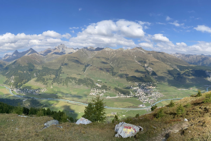 Aussicht runter auf die Dörfer der Plaiv