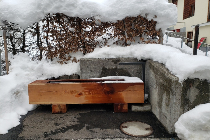 Wasserbrunnen Via Gir Flims Dorf