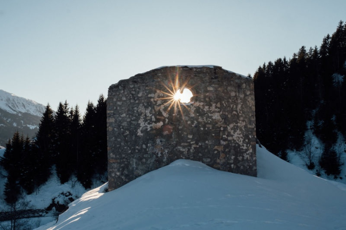 Chapel ruin Sogn Benedetg, Sumvitg (oua_58165524_image)
