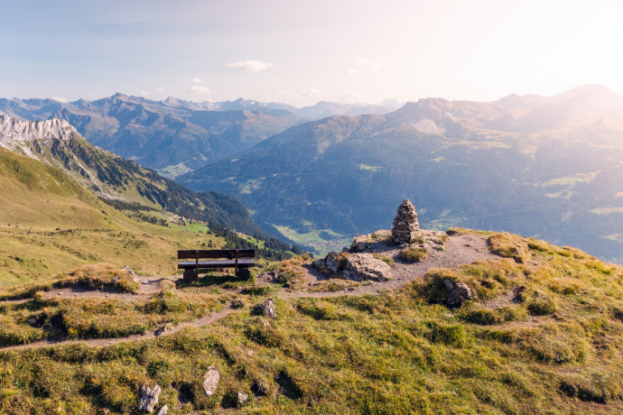 Percorso panoramico di Prättigau sul Jägglischhorn con vista verso Klosters