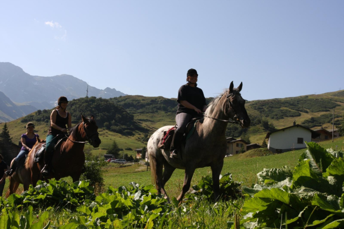 Reitschule & Reithalle St. Georg
