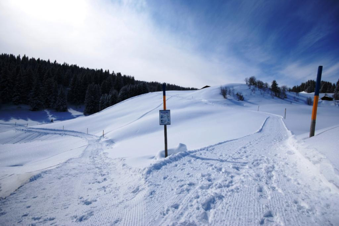 Winter hiking trail Furna, Hof