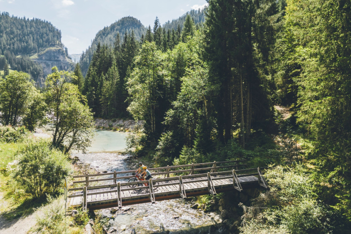 Fluss Albula unterhalb Bergün