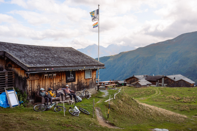San Gottardo quattro passi Bike (SvizzeraMobile 84) (oua_600391363_image)