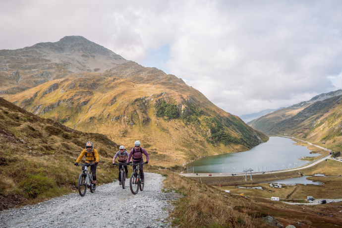 San Gottardo quattro passi Bike (SvizzeraMobile 84) (oua_600391364_image)