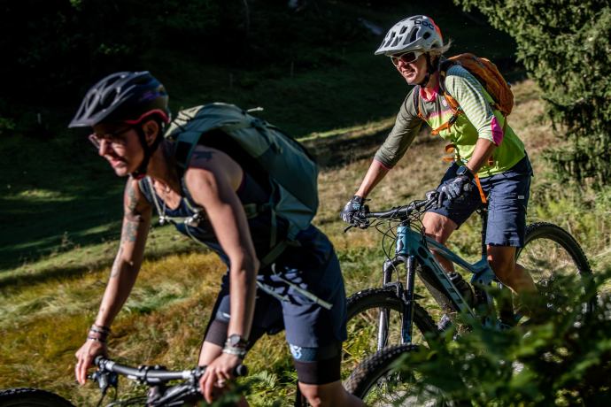 Kurz und schnell, der neue Trail nach Plaun da Plaids