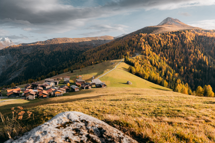 Obermutten in autumn