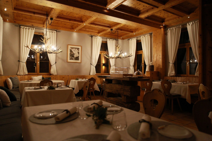 Krone (oua_604418987_image)