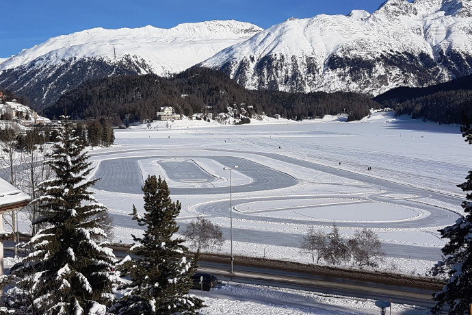 Natural Ice Rink on Lej da San Murezzan (oua_604419456_image)