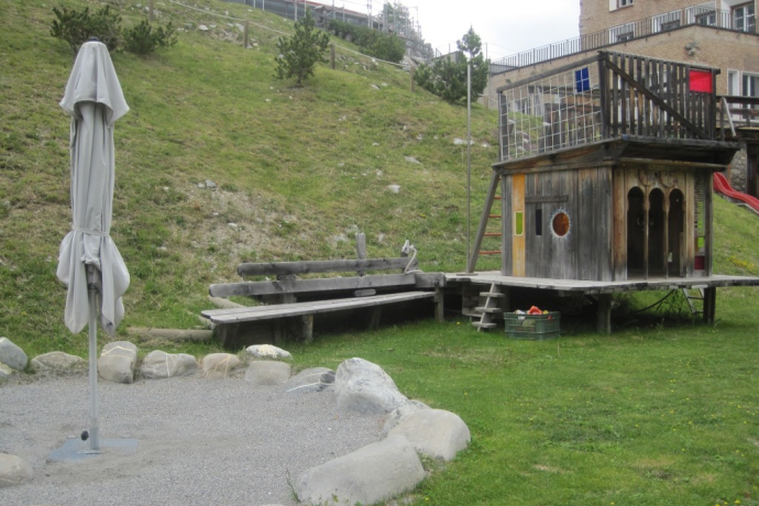 Kinderspielplatz im Hotel Castell (oua_604419533_image)