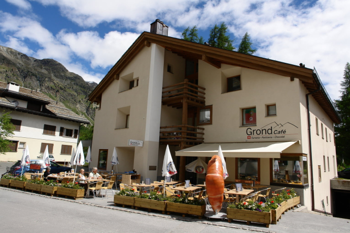 Café Grond Furnaria (oua_604475087_image) Café Grond Furnaria (oua_604475087_image)