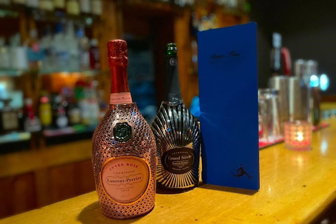 Pianobar im Schweizerhof (oua_604533071_image)