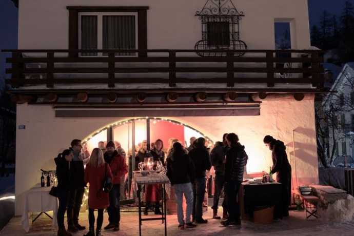 Vinoteca Vis-à-vis bavrandas & butia (oua_604533079_image)