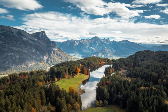 Ripresa con drone del Chapfensee