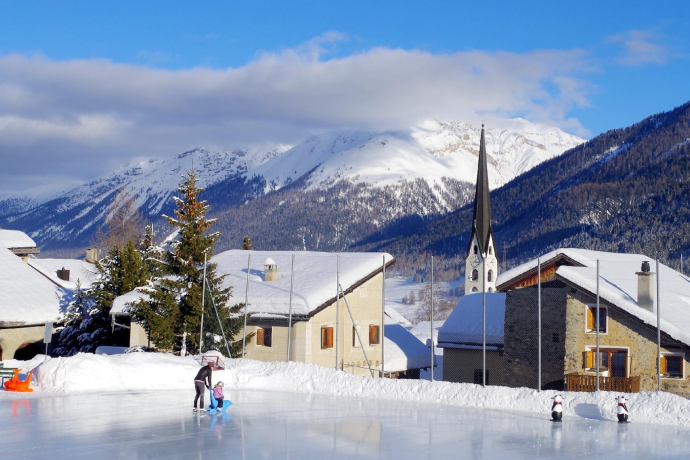 Patinoire Purtum Zuoz (oua_605632799_image)