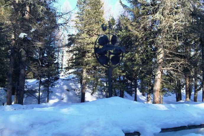 Scultura di Anna Frank (oua_605633057_image)