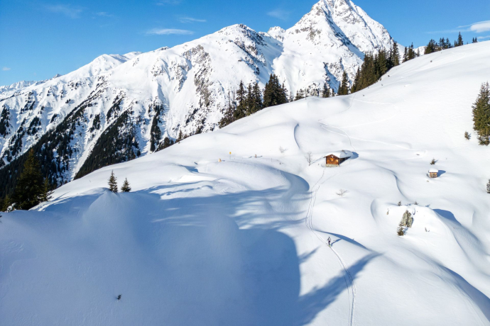 Alp Crap Ner Sut aus der Luft