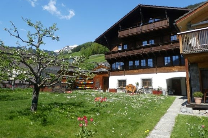 Aussenansicht Sommer