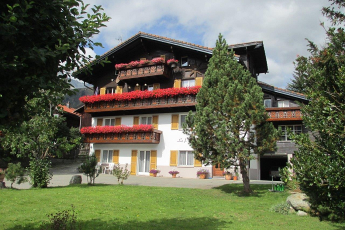 Aussenansicht Sommer