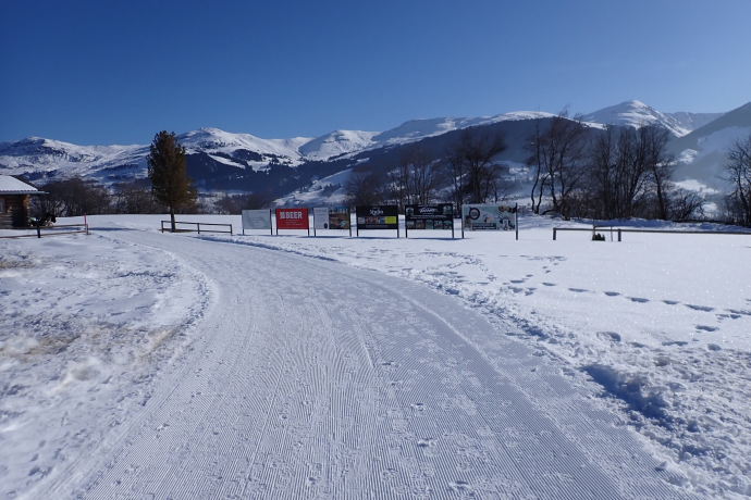 Mit Sicht in Richtung Obersaxen und Ilanz