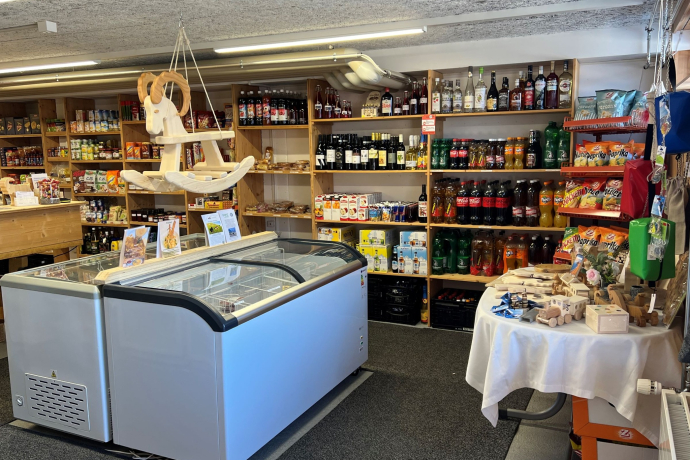 Laada am Berg (oua_611519384_image)