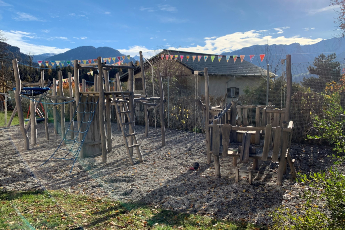 Paspels school playground (oua_611519435_image)