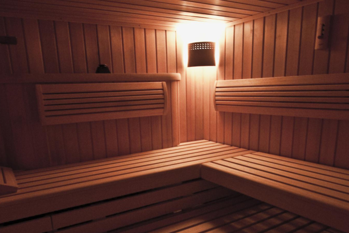 Wohlfühlbereich Hotel Weiss Kreuz (oua_611519637_image)