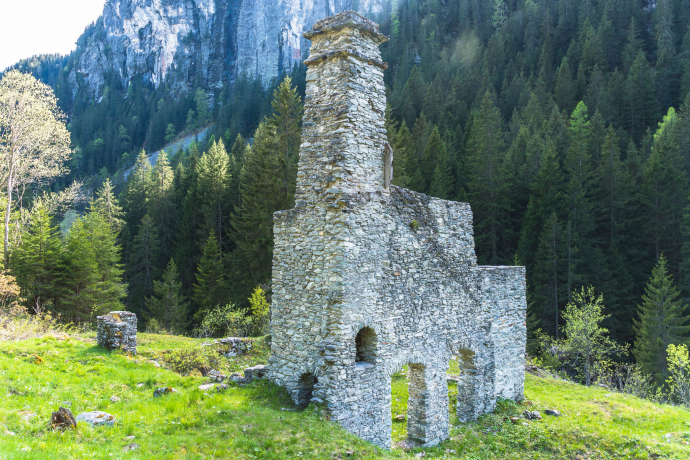 Schmelzi Ausserferrera (oua_611519864_image) Schmelzi Ausserferrera (oua_611519864_image)