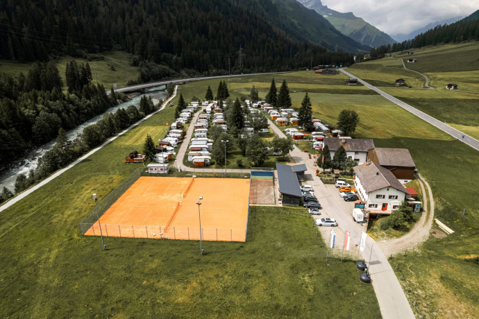 Tennis Splügen (oua_612633505_image)