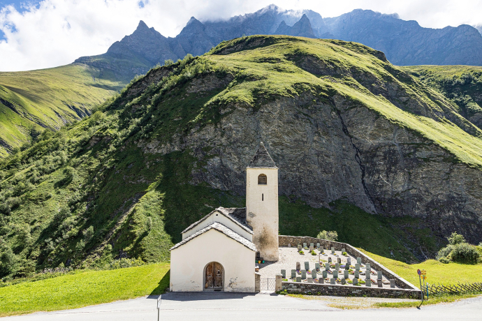 Die Kirch in Thalkirch liegt auf dem Weg und ist einen Besuch wert.