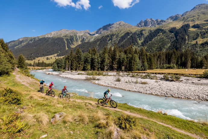Family-Trail Klosters (oua_61581449_image)