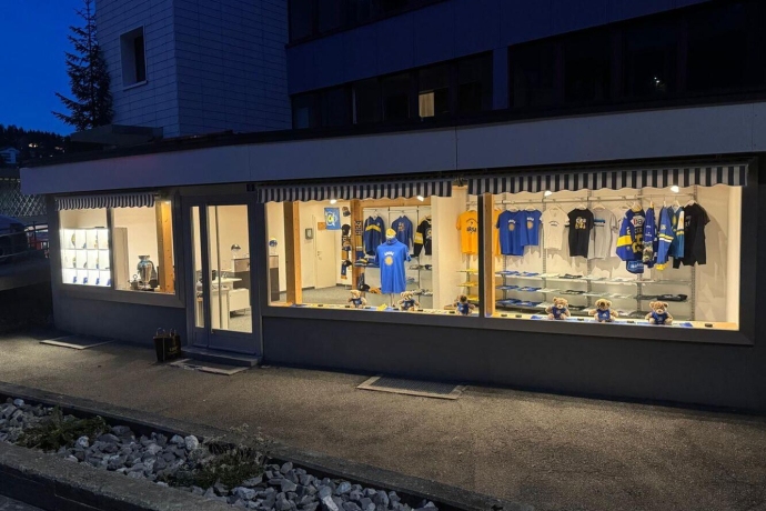 EHC Arosa Shop von aussen
