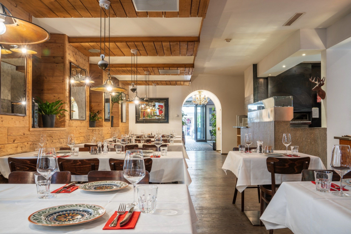 Riccardo`s (oua_620271635_image)