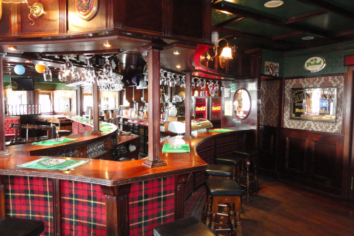 Bobby's Pub (oua_620272551_image)