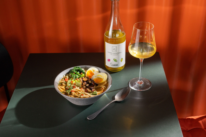 Die Hühnerei (oua_620273252_image)