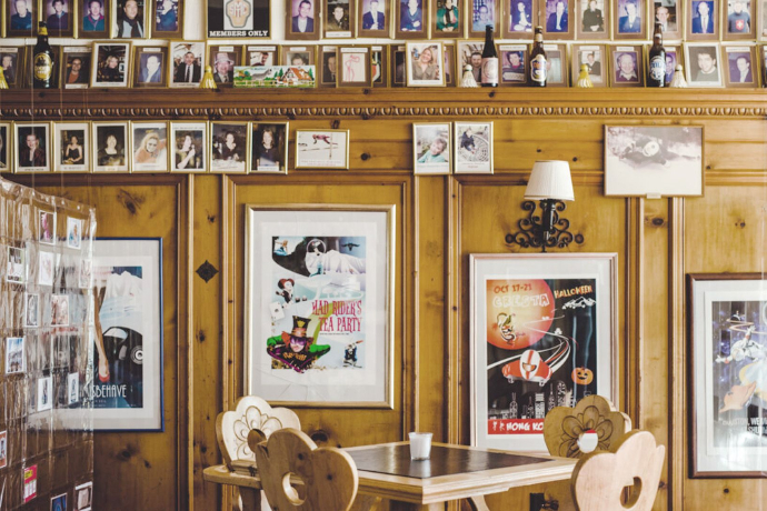 Zoo Bar (oua_620273957_image)