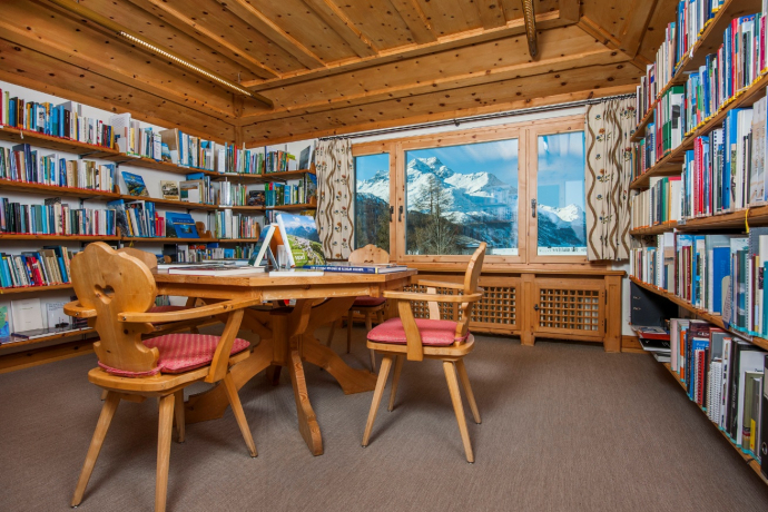 Biblioteca Engiadinaisa (oua_620277858_image)