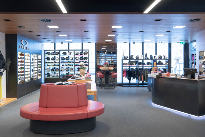 Skiservice Corvatsch Bergstation Corviglia (oua_620278716_image)