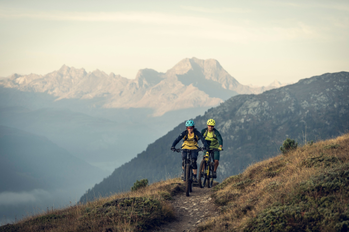 Ski service Corvatsch Ski depot Chantarella (oua_620278732_image)