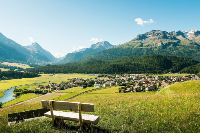 Cristolais benches (oua_620279102_image)