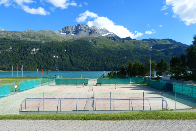 Campo da tennis dei muletti (oua_620280025_image)