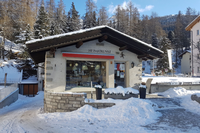 Gift shop local art "Heimatkunst" (oua_621783654_image)