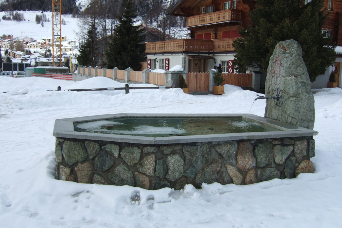 Fontaine Adam da Chamues-ch (oua_621867003_image)
