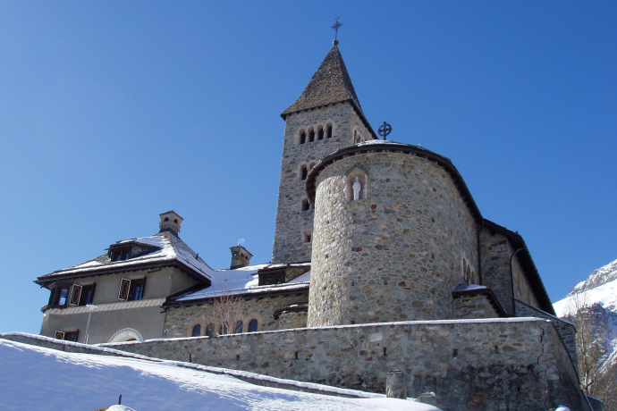 Catholic Sacred Heart Church (oua_621867027_image)