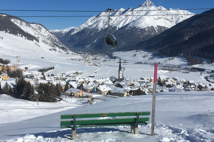 Bench Purtum II (oua_621867161_image)