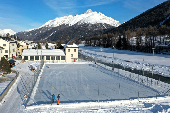 Eisplatz S-chanf (oua_621867293_image)