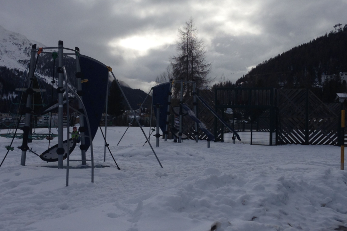 Kinderspielplatz Schulhaus Grevas (oua_621867353_image)