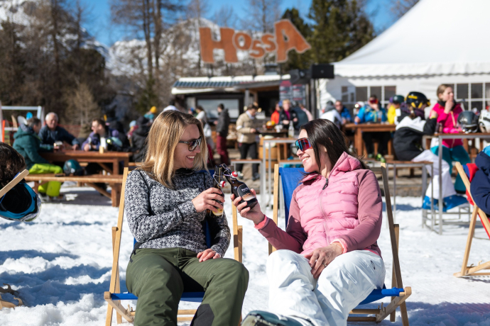 Hossa Bar (oua_621867402_image)