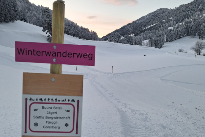 Flache Routenführung am Winterwanderweg Dörfli-Fürggli