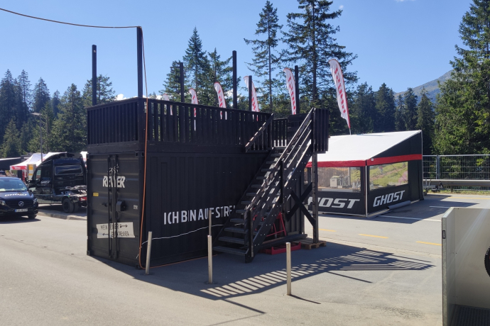 Revier Food Container